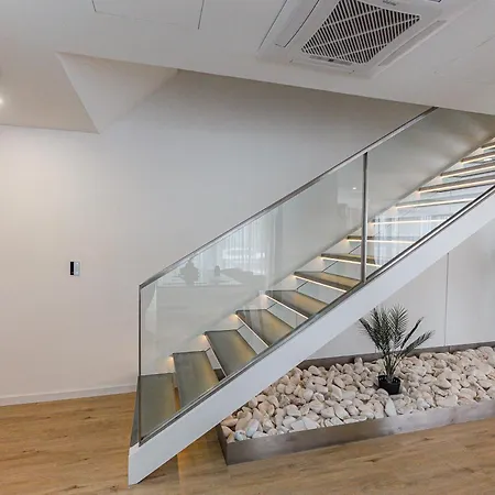 アパート Azores Smart